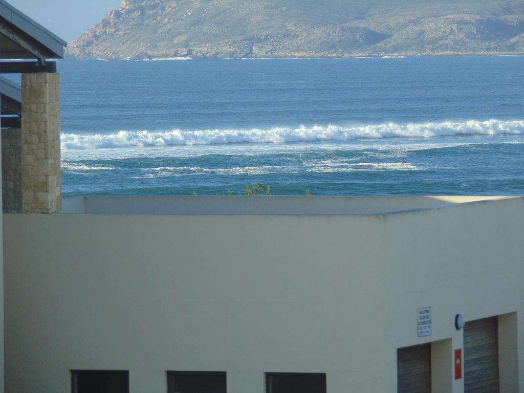 Whale Watchers Inn Witsand Bagian luar foto