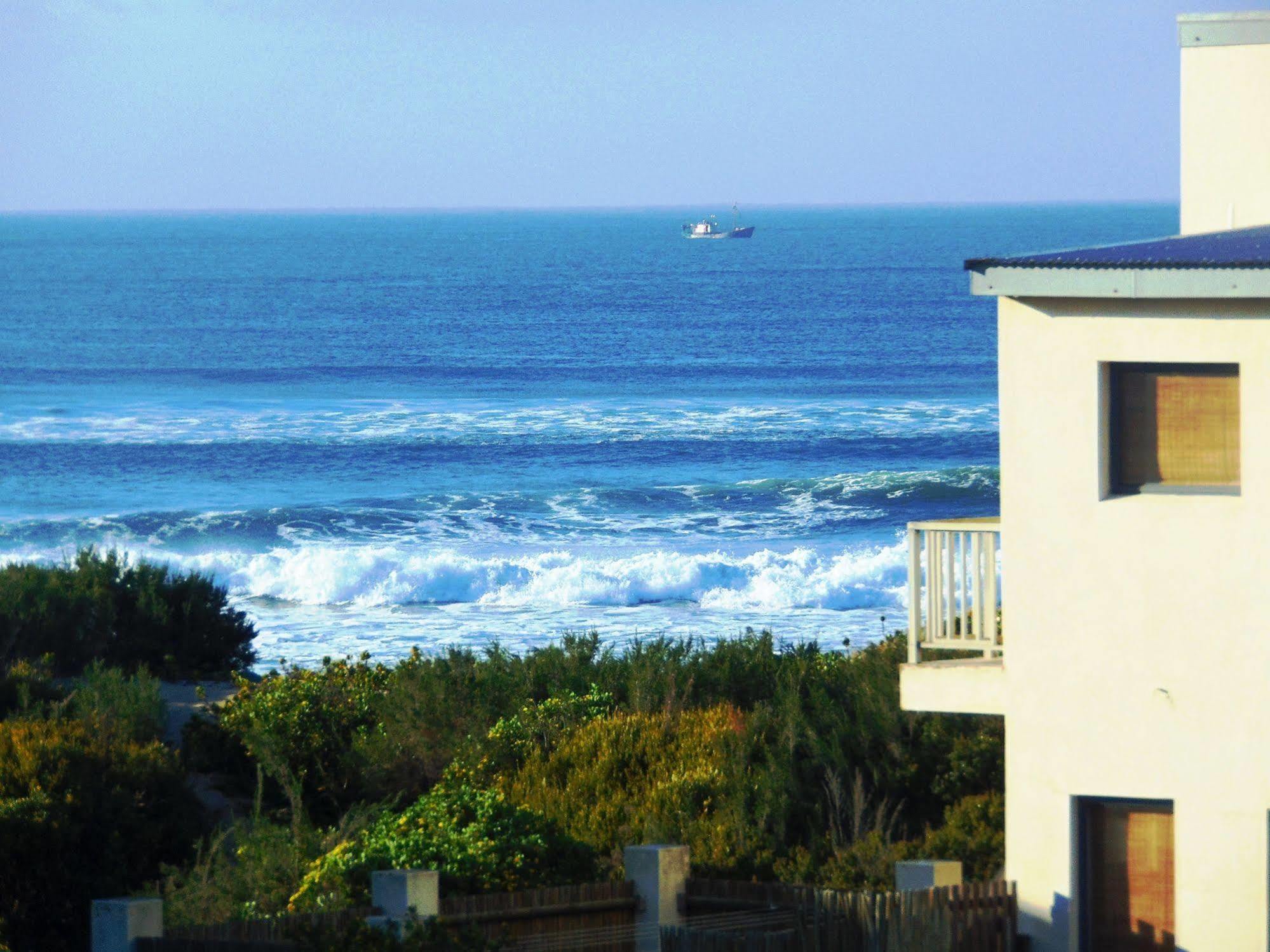 Whale Watchers Inn Witsand Bagian luar foto